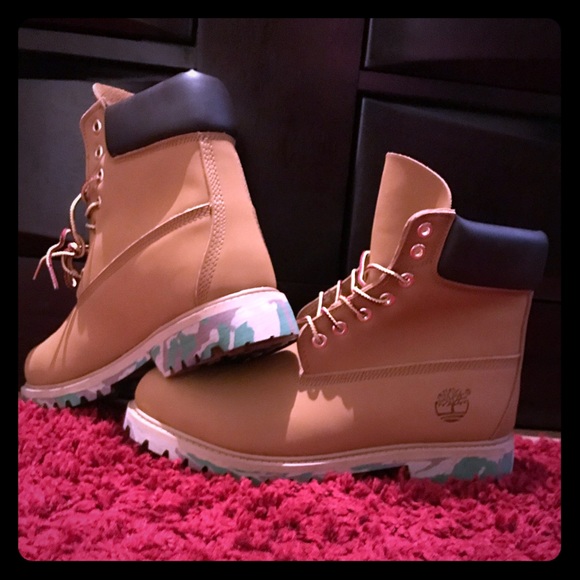 my timberlands are too big